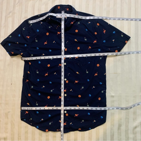 AEROPOSTALE Mens Medium Button Down Short Sleeve Shirt Flamingo size Med #90 - Picture 7 of 7